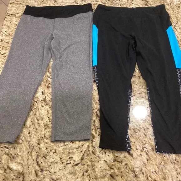 Girls champion leggings 2 pair - Picture 1 of 5